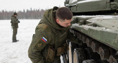 Танкист из Башкирии под огнём дронов вывел машину на позиции и получил две медали