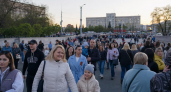 После парада в Уфе тысячи зрителей застряли в очереди на выходе