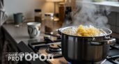 Хватит портить пасту в дуршлаге: почему промывание водой навсегда лишает блюдо правильной ресторанной текстуры