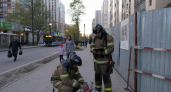 Чёрный столб дыма над Уфой: пожар на стройке кампуса локализован