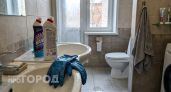 Сантехники предупреждают: почему привычка смывать туалетную бумагу приводит к огромным расходам на ремонт