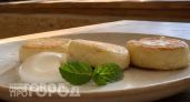 Хватит готовить банальные сырники: попробуйте этот завтрак из плавленых сырков с золотистой корочкой