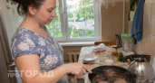 Перестаньте жарить холодный фарш прямо из холодильника: одна простая привычка спасет от жестких котлет