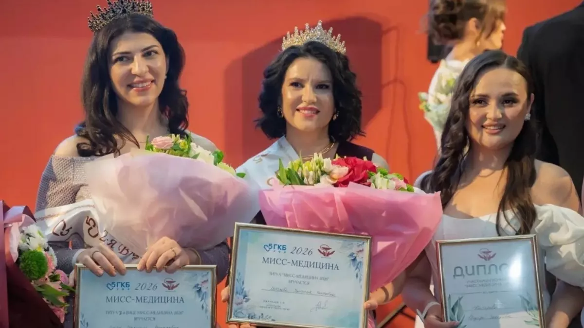 Медсестра из Уфы победила в дефиле в белых халатах