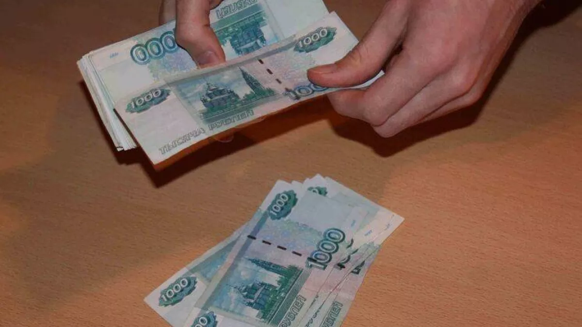 Уфимец месяц переводил «брокерам» деньги и лишился 1,4 млн