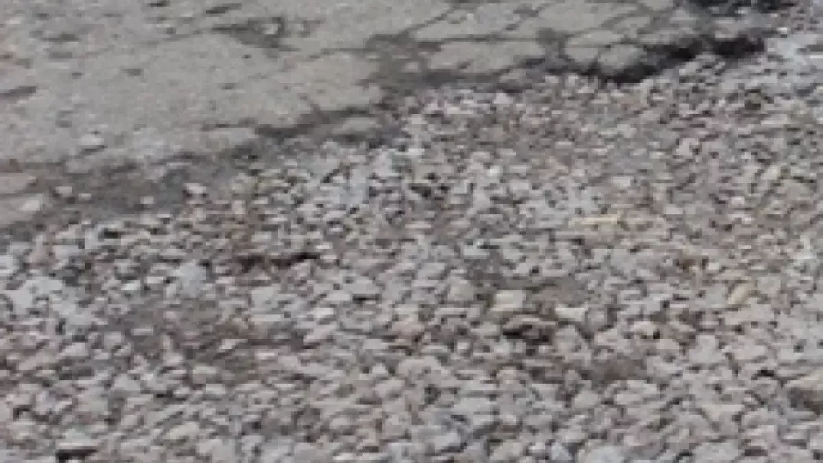 Хабиров предупредил о критическом состоянии дорог после таяния снега