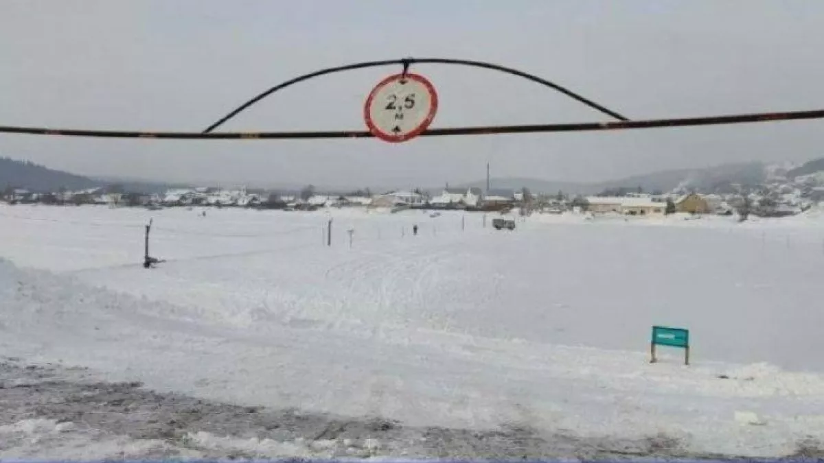 Переправа в Башкирии могла обрушиться из-за превышения нагрузки