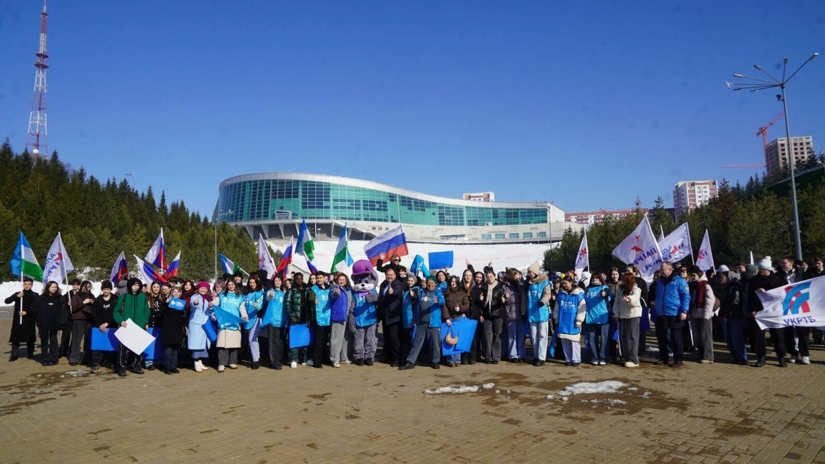 Студенты Уфы создали живую каплю воды в защиту водных ресурсов