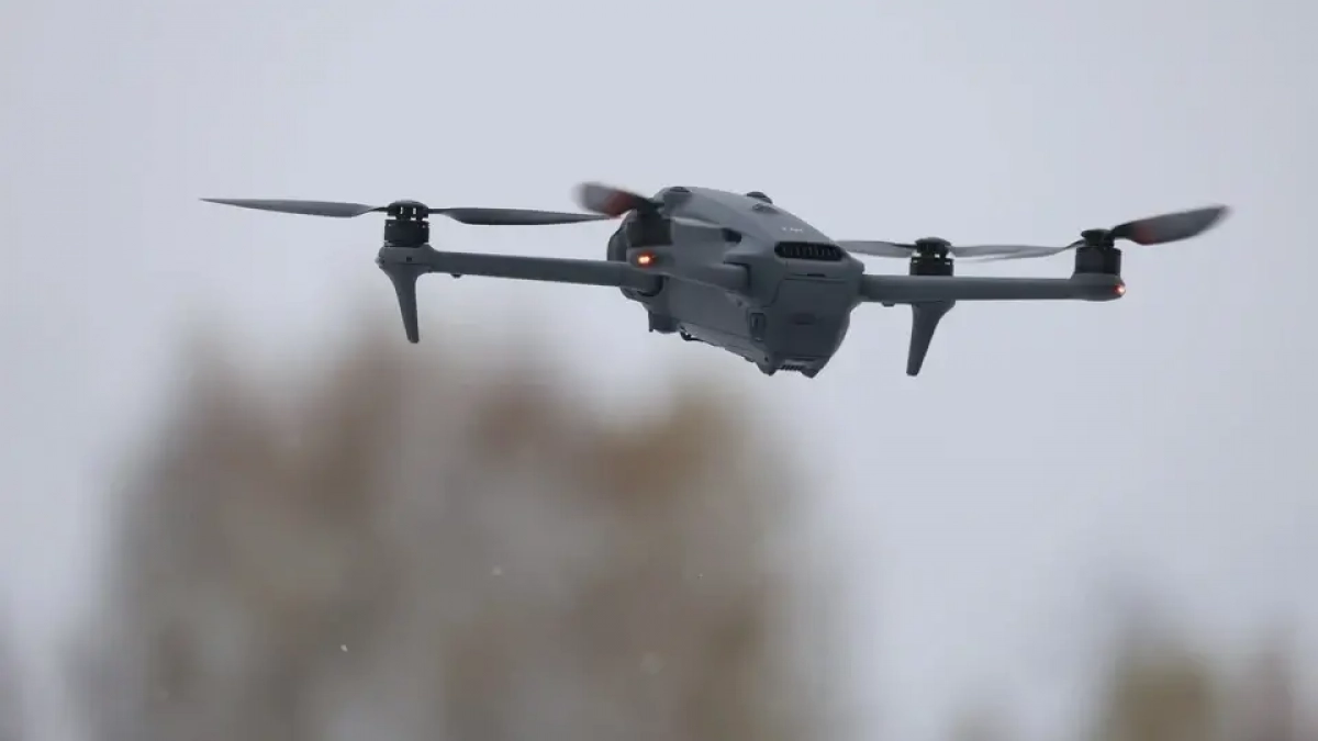 Два дрона ВСУ упали на 27-этажную новостройку в Уфе