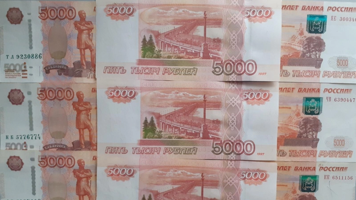 «Транснефть» и «ЮТэйр» ищут сотрудников в Башкирии с зарплатой до 179 тысяч