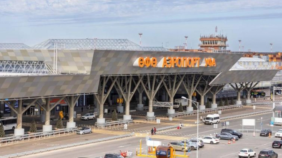 Аэропорт Уфы возобновил работу после временных ограничений полётов