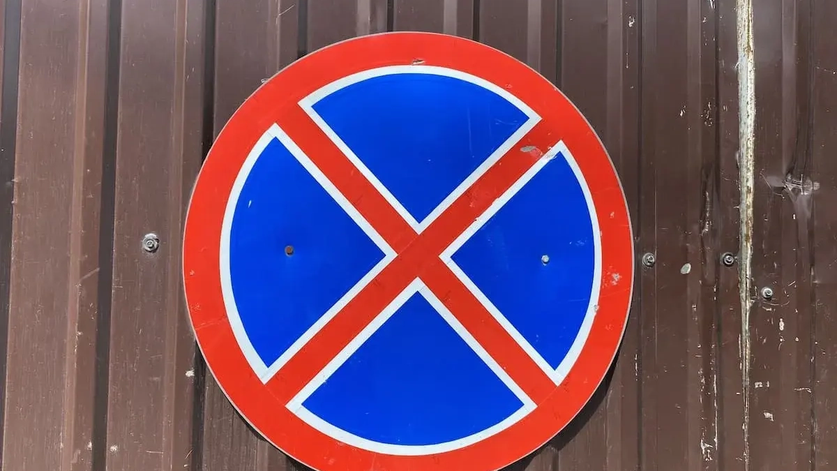 Фуры неделями блокируют выезд в Сипайлово — водители едут вслепую