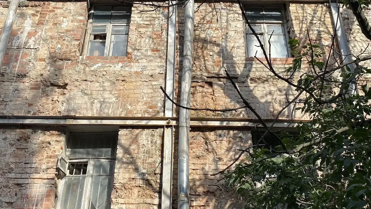 Аварийный дом в Уфе изымают спустя 3,5 года после признания его опасным