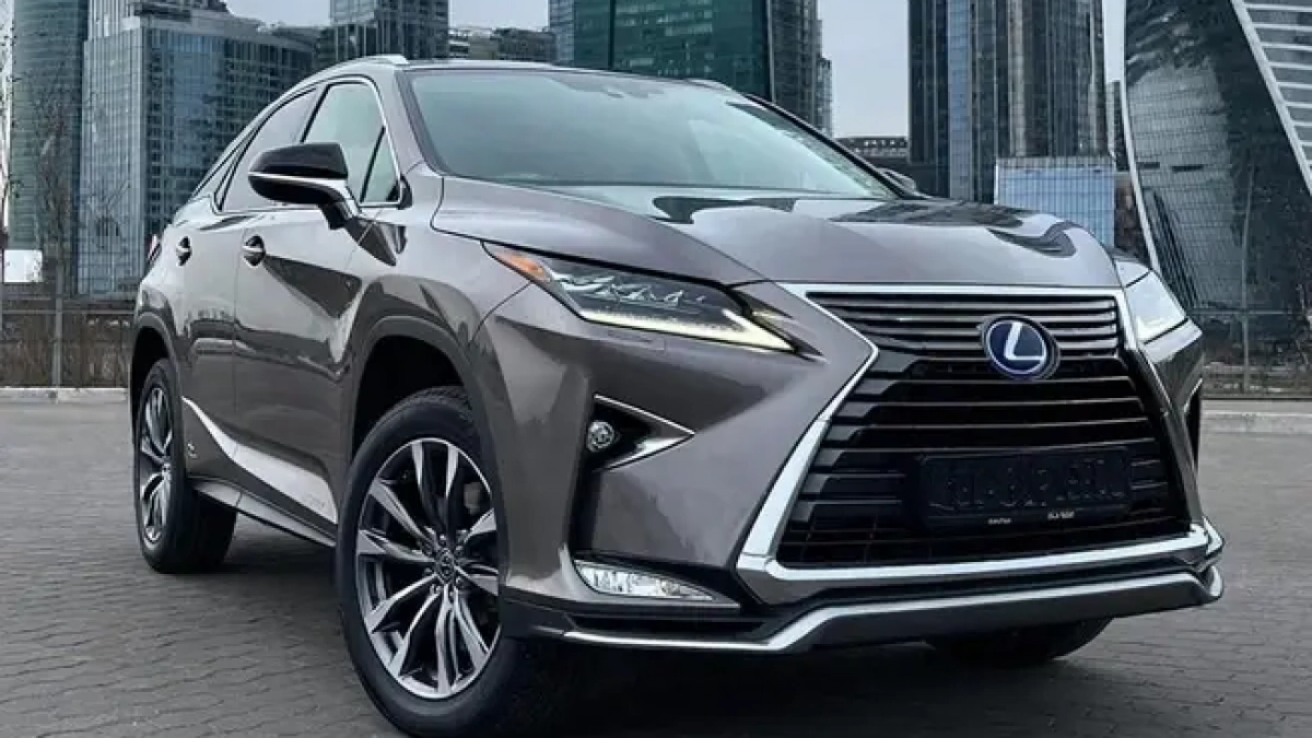 «Башэлектросети» закупают Lexus за 7 млн рублей из собственных средств