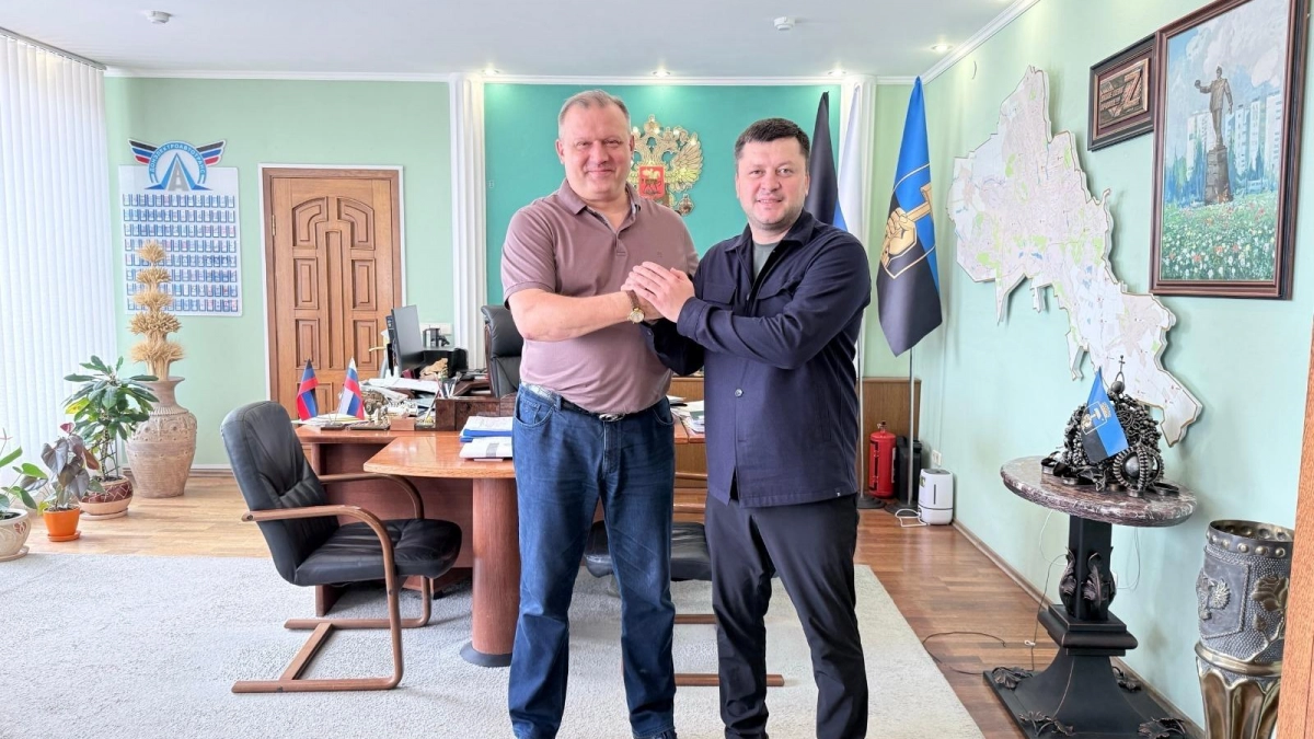 Мэр Уфы встретился с главой Донецка: от ЖКХ до гуманитарной помощи