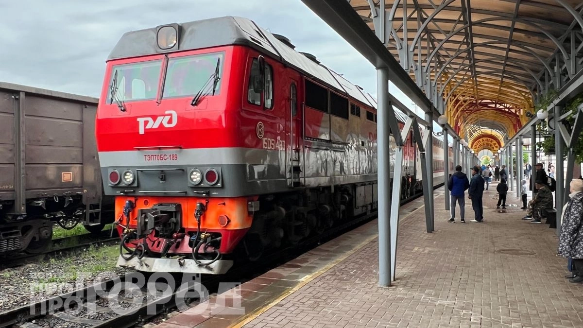 Билет на руках не спасет от перрона: как не стать жертвой новой схемы обмана при покупке мест в поездах РЖД