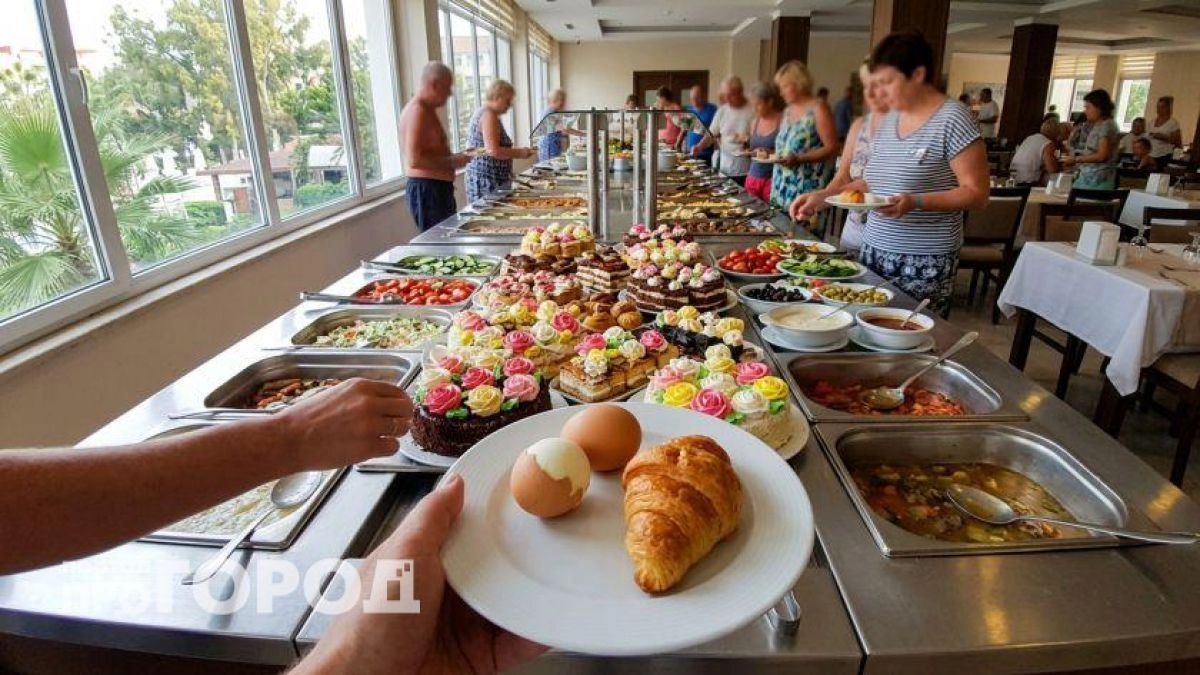 Я больше не подхожу к этим блюдам на шведском столе: повар отеля объяснил, что скрыто в составе еды