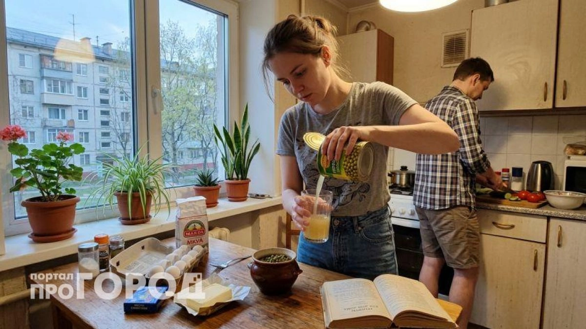 Перестала выливать жидкость из-под горошка в раковину: теперь готовлю из нее пышный мусс вместо яиц