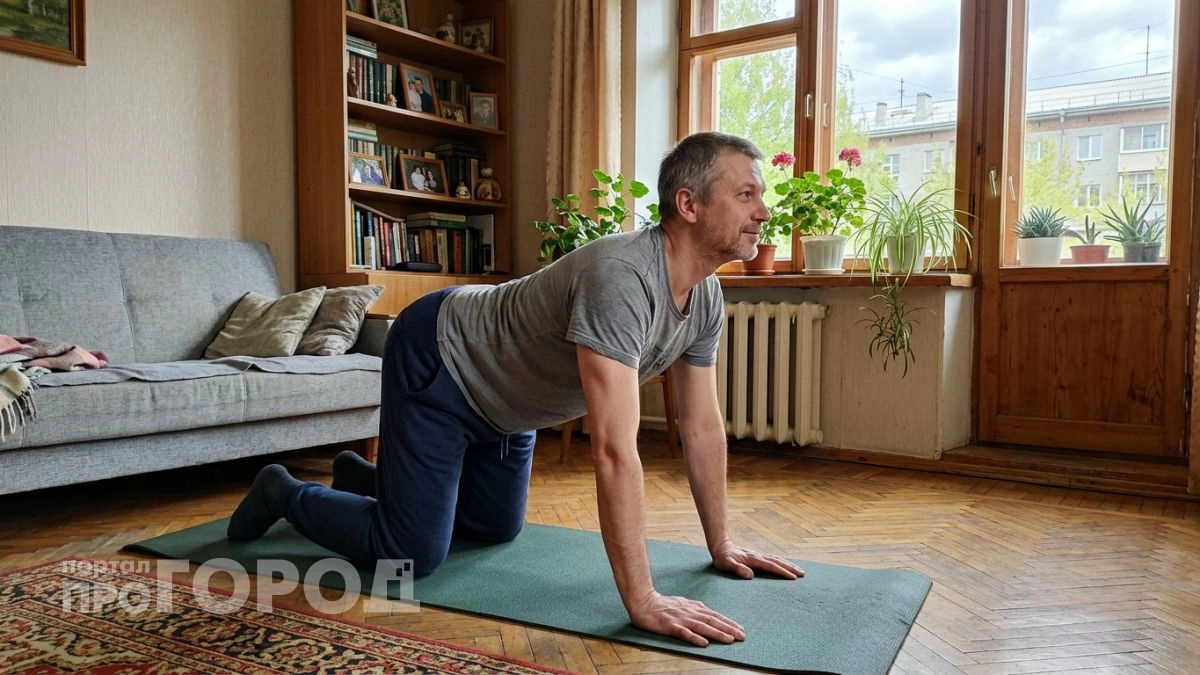 Вставайте без боли в спине: ортопед раскрыл секрет простого утреннего движения для гибкости всего тела