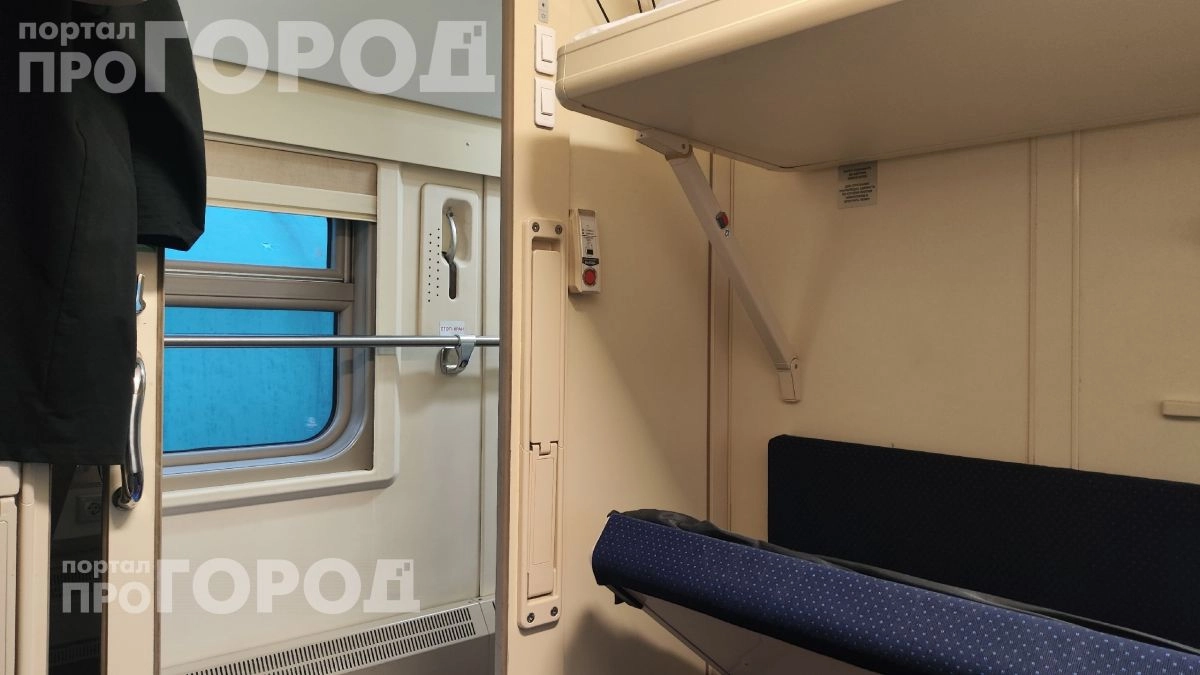 Вас возненавидят соседи по купе: 9 негласных правил этикета в поезде, которые нарушает каждый второй пассажир