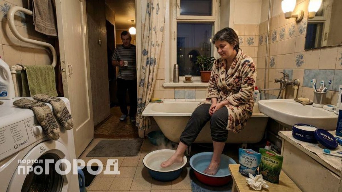 Хватит терпеть боль в конце дня: японский метод снятия отеков за пару минут вернет легкость вашим ногам