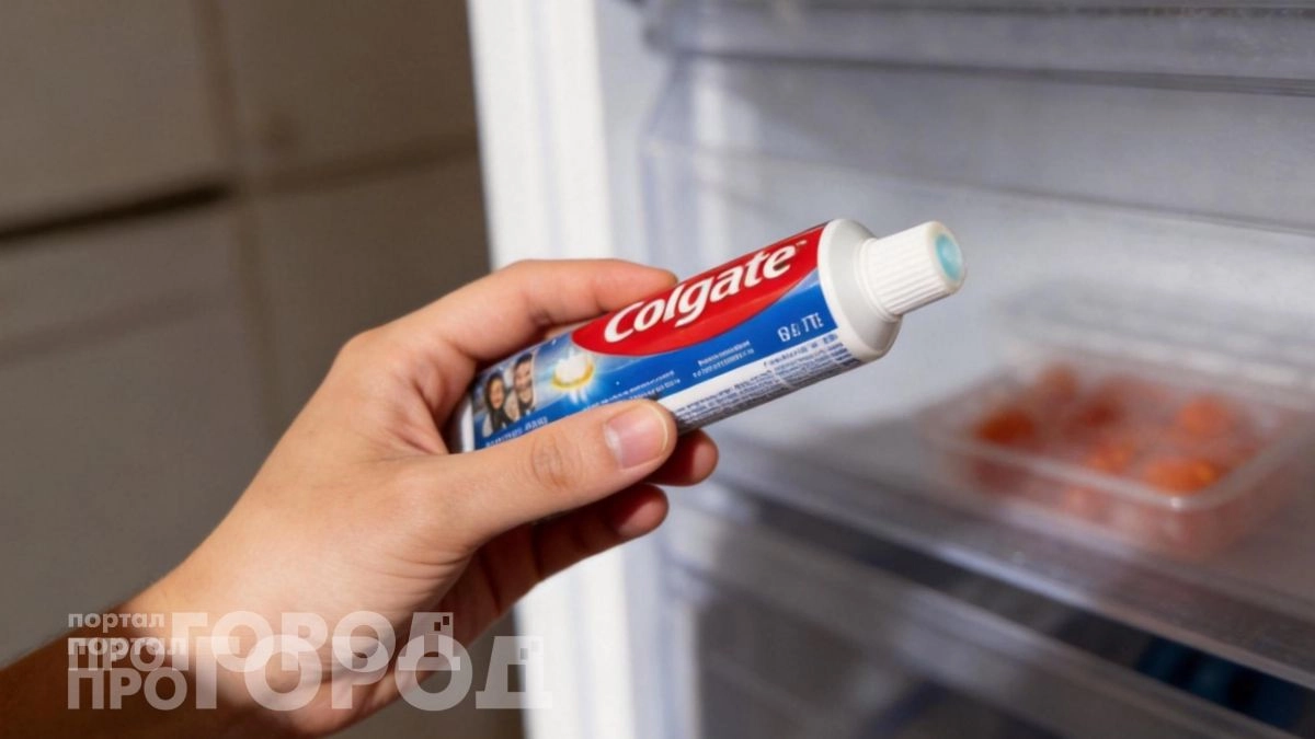 Хитрость с зубной пастой в морозилке: как я избавилась от кухонных загрязнений без лишних затрат и усилий