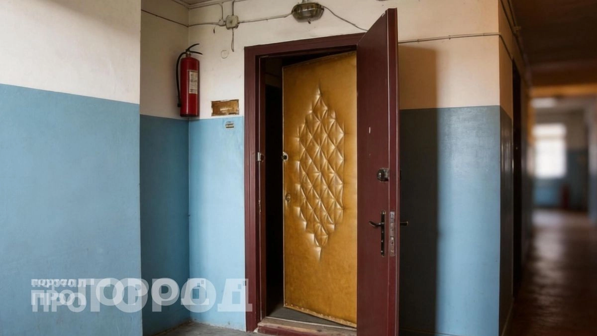 Архитекторы раскрыли истинную причину наличия двух входных дверей в хрущевках: вы недооценивали их пользу