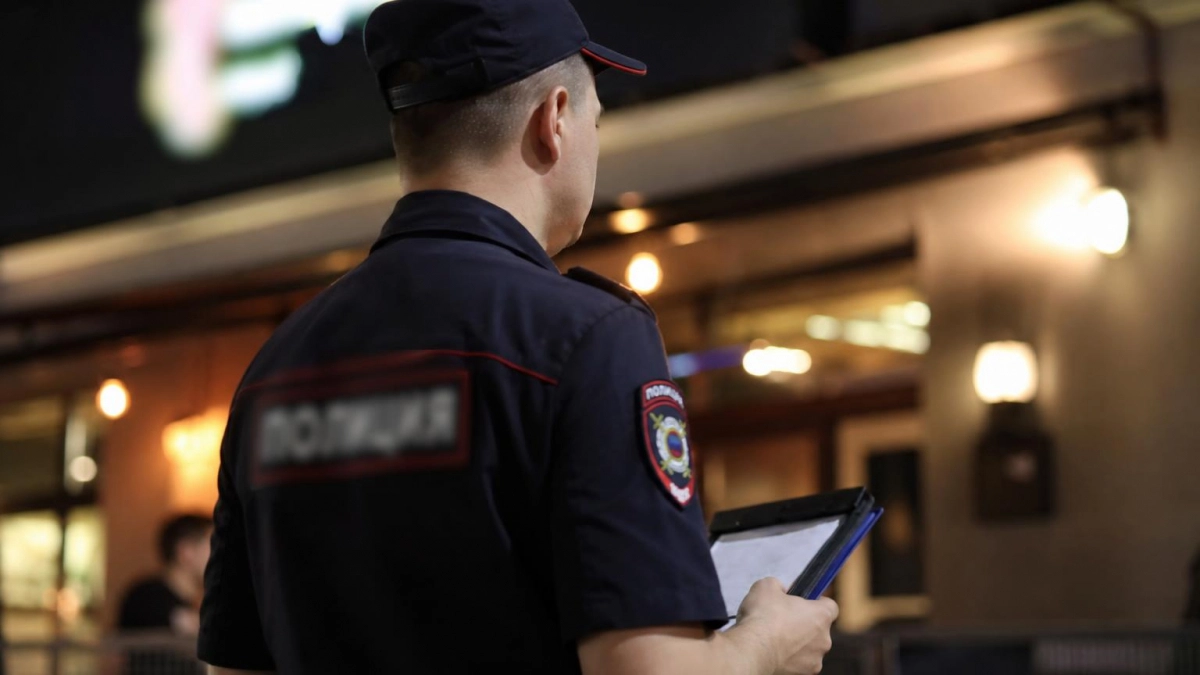 Восемь человек с кастетами напали на посетителей клуба в Уфе