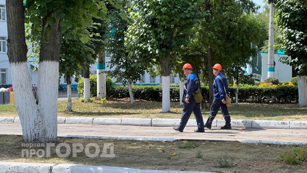 Забудьте про офисный дресс-код: эти рабочие специальности приносят от 100 тысяч рублей даже новичкам без опыта