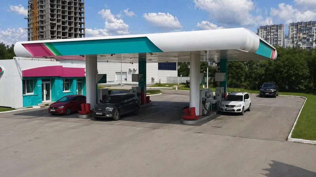 В Башкирии очереди на АЗС сократились, ситуация с бензином стабилизируется