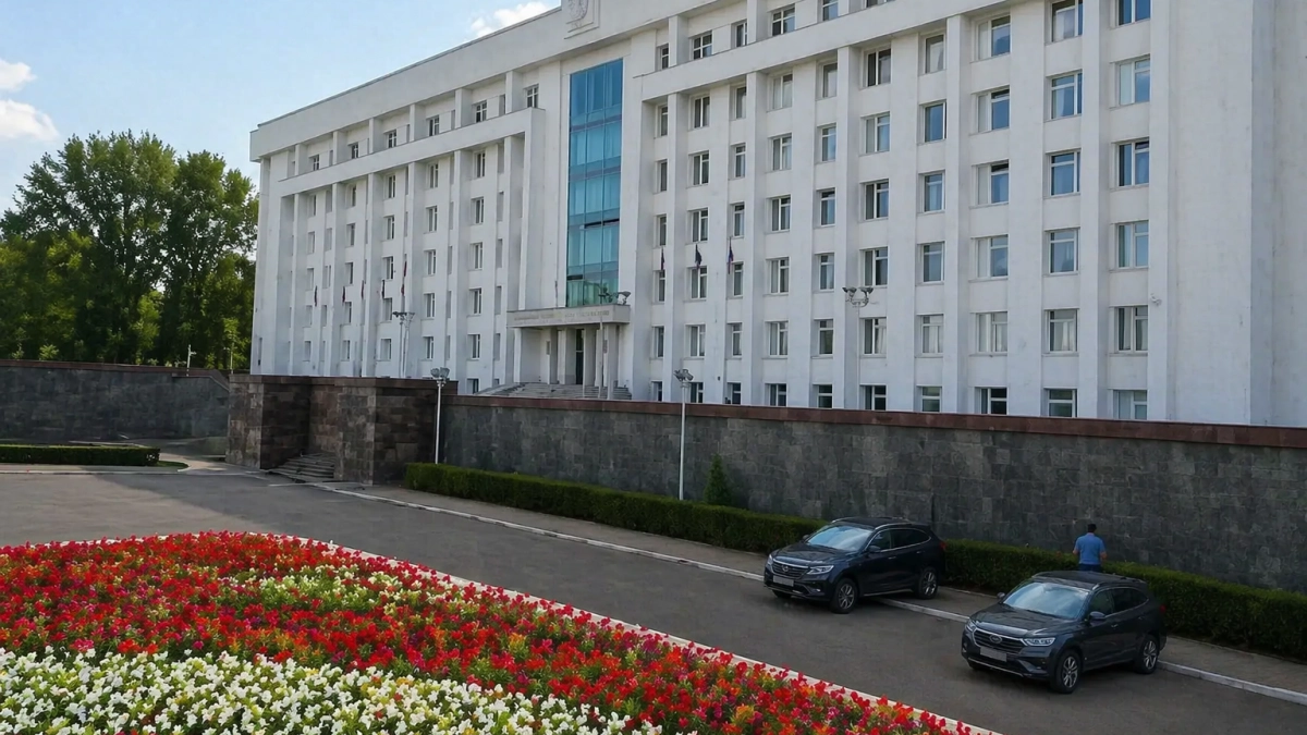 Аудитор КСП Башкирии Владимир Малков досрочно ушел в отставку
