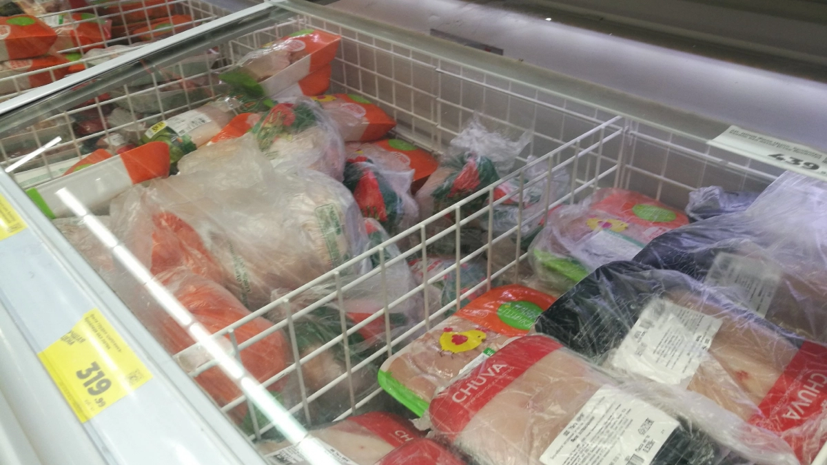 Прекратите делать это на своей кухне: список продуктов, которые категорически запрещено мыть перед готовкой