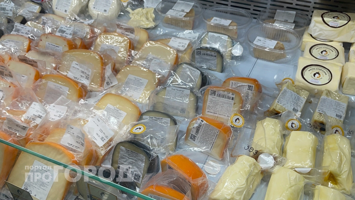 Хватит переплачивать за химию: простой тест в магазине поможет мгновенно распознать настоящий сыр от подделки