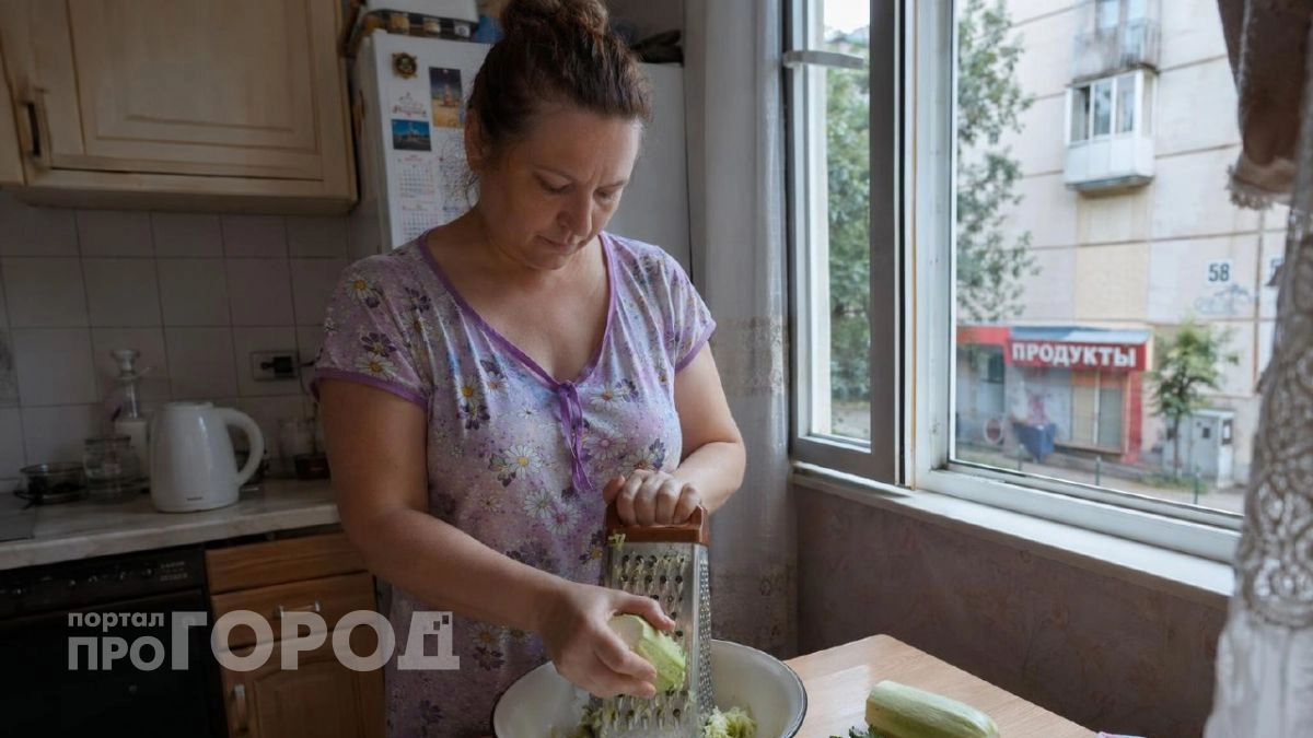 Больше не трачу время на плиту: хрустящие кабачки по-корейски готовятся за десять минут из простых продуктов