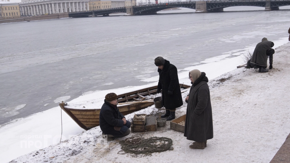 Вода была полна рыбы но люди умирали от голода: историк раскрыл скрытые причины блокадной трагедии