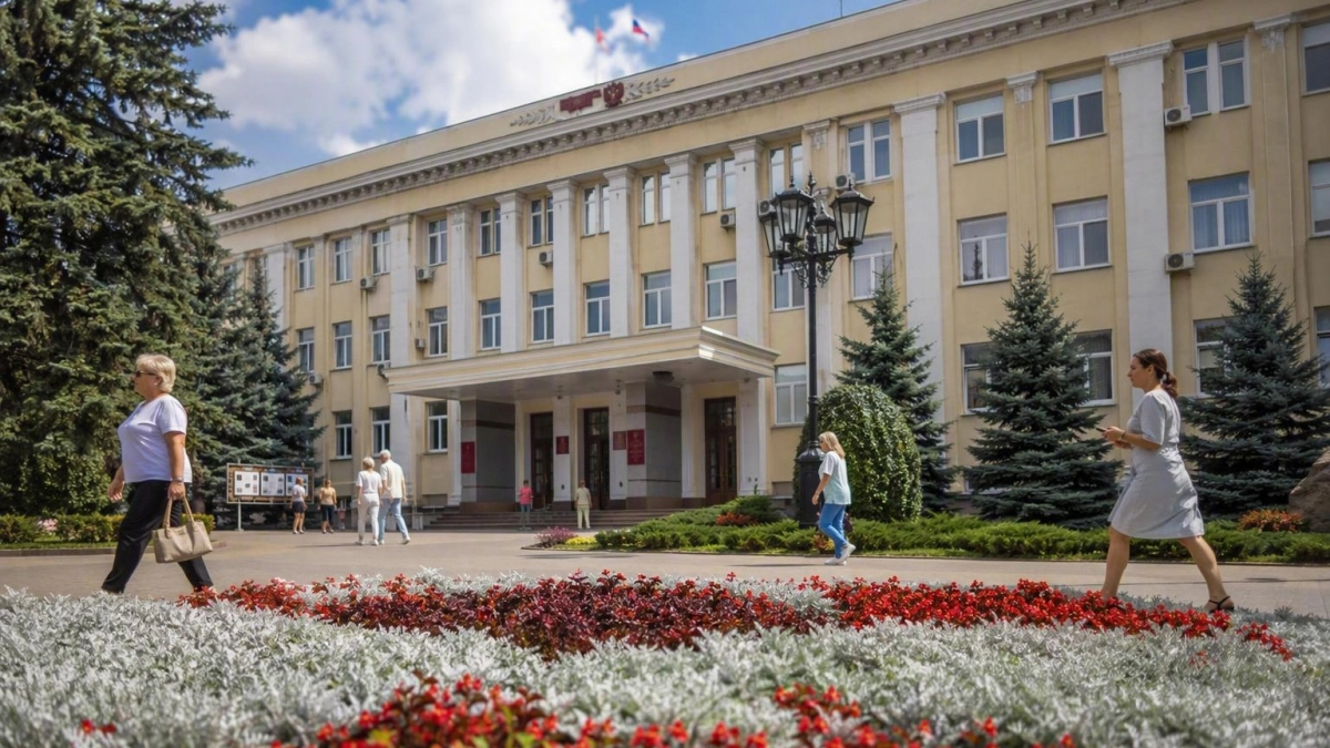 Горсовет Уфы разъяснил что глава администрации города работает по контракту