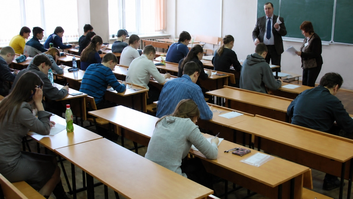 В Башкирии 11 выпускников сдали ЕГЭ на 100 баллов по нескольким предметам