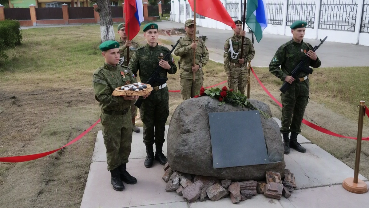 В Башкирии заложили камень памятника Герою Советского Союза Тагиру Кусимову