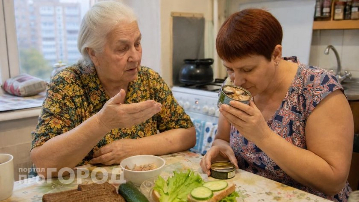 Хватит тратить деньги на имитацию: одна деталь в составе сразу выдаст поддельную печень трески в магазине