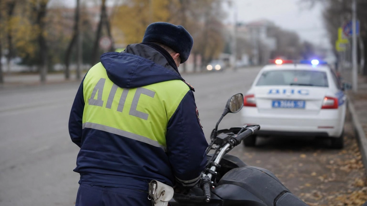 В Учалах 15-летний водитель питбайка после удара о столб попал в реанимацию